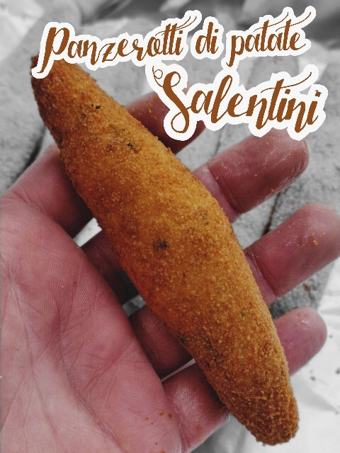 panzerotto di patate fritto panzerotto di patete fritto